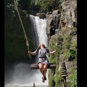 Meet your Posher, Wenie